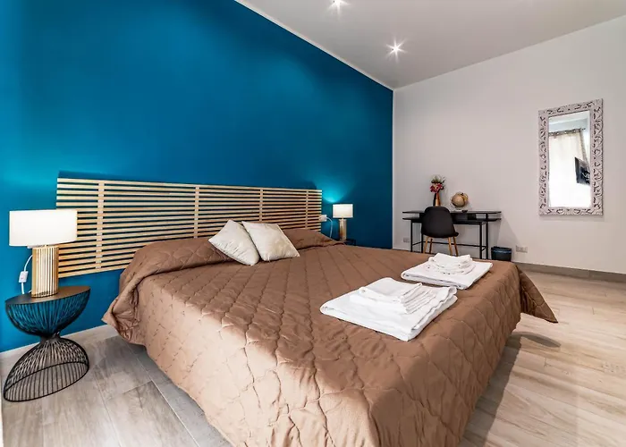 Michelangelo Luxury Rooms - Colosseo & Wi-Fi